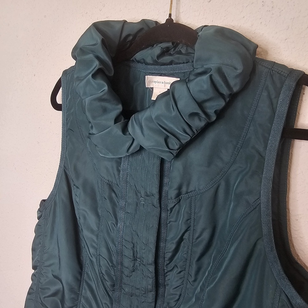 Christopher & Banks Teal Green Ruffle Collar Puffer Vest Womens Large Snap Front